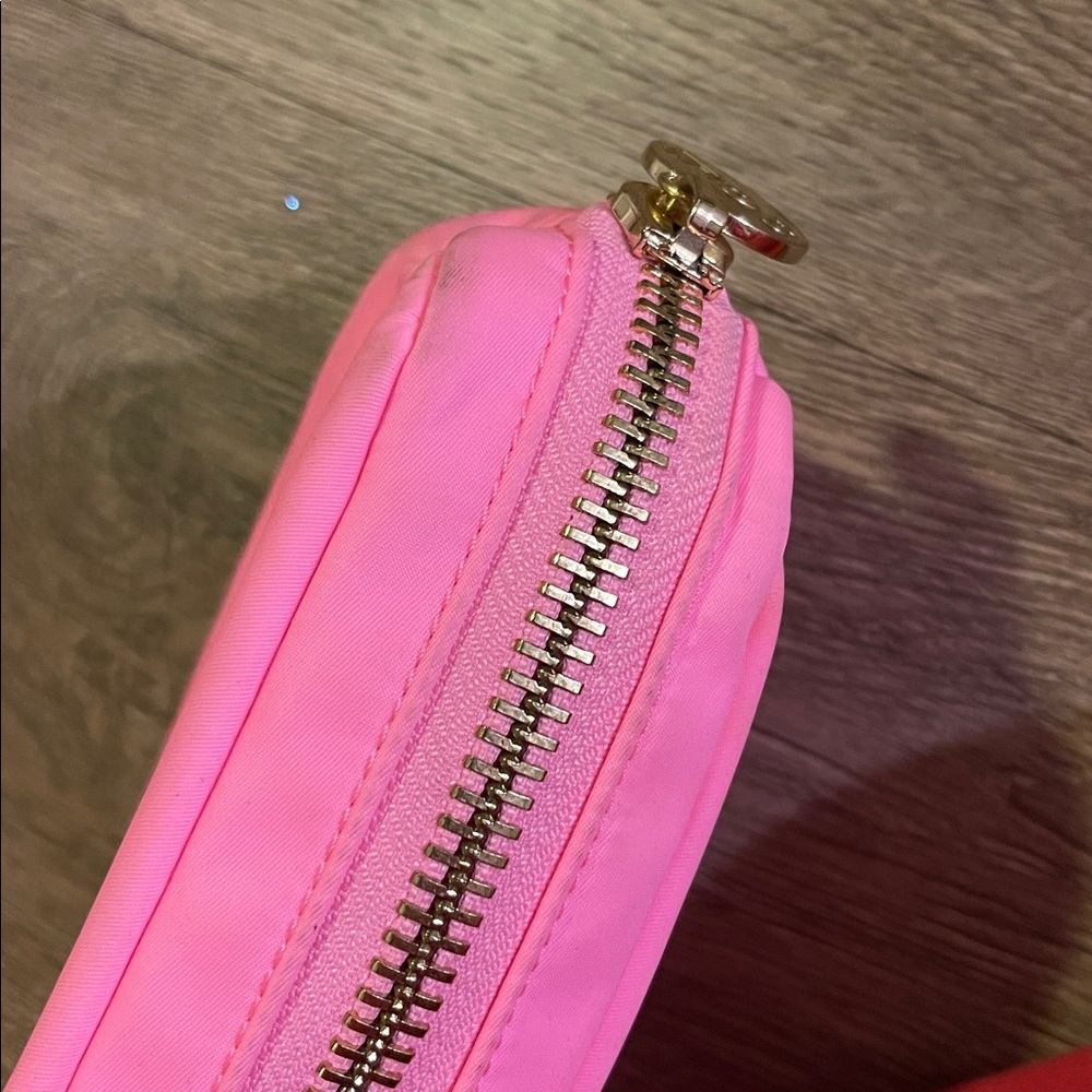 Stoney Clover Lane Bubblegum Tech Small Pouch - Picture 7 of 7